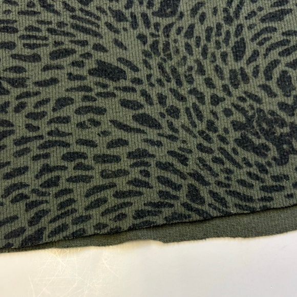 Zara cheetah print olive green cropped stretchy short sleeve sweater Small - Picture 4 of 7